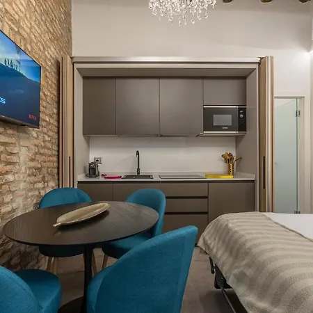 Apartment Guesthost - Jungle Ferrara